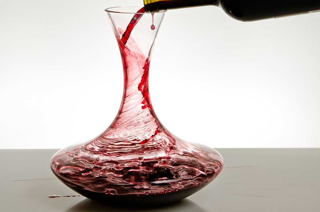 bennings89 - The Art of Decanting Wine